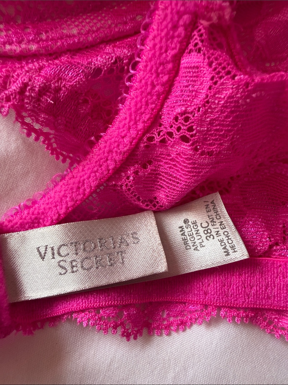 Victoria's Secret Hot Pink and Blush Lace Push-Up Bra - Picture 2 of 6